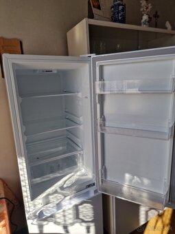 Chladnička s mrazničkou PHILCO PC 173 ENW - 2