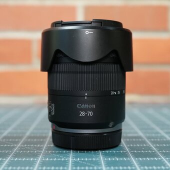 Canon RF 28-70 mm f/2,8 IS STM - 2