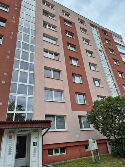 2 izbový byt -ideálny pre Vašu vysnívanú rekonštrukciu - 2