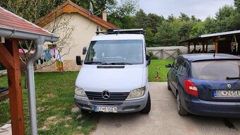 Camper - obytné auto - 2