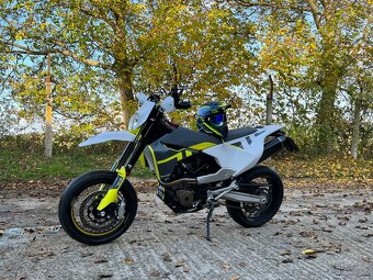 Husqvarna 701 - 2