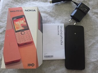 Nokia 215 dual sim 4g čierny v peknom stave komplet krabica - 2