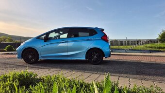 HONDA JAZZ 1.5 i-VTEC DYNAMIC - 1.majiteľ - 2