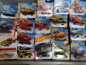 Hot wheels 2 - 2