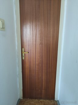 Ľavé bezfalcove plné dvere 70Ľ - 2