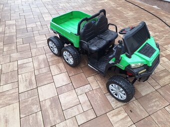 Elektricke autičko 4x4 - 2