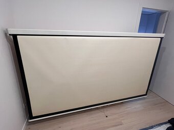 Projekcne platno 240x180 - 2