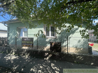 ZNÍŽENÁ CENA Štvorizbový rodinný dom s 10 árovým pozemkom - 2