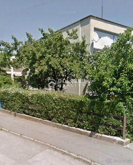 Predám 4 izbový byt, 100 m2, loggie 2, záhrada, Podhradová-K - 2