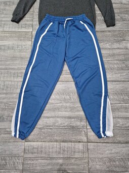 Dámske tepláky a mikina - 2