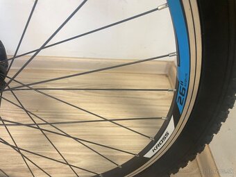 Predám nový nikdy nejazdený juniorský bicykel Kross Hexagon - 2