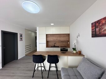 PRENÁJOM - 2-izbový byt v centre Lipt.Mikuláša - 2