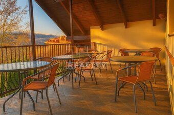 Znížená cena Na predaj penzión Gita v obci Podhájska... - 2