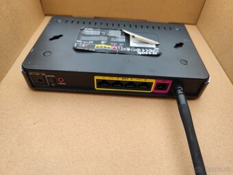 D-link wifi router - 2