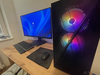 Ryzen 7 5700X, Radeon RX 6800 16G, DDR4 32GB - 2