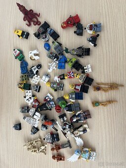 Lego minifigurky,aj nekompletné - 2