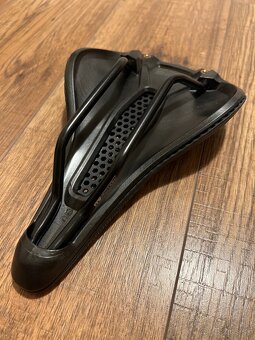 SPECIALIZED Power Pro Mirror 143 mm - 2