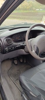 Chrysler Voyager 2.5 - 2