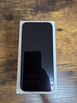 Apple iPhone 16 Pro Max 256GB - 2