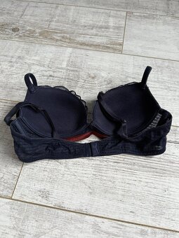 Podprsenka Intimissimi 70A - 2