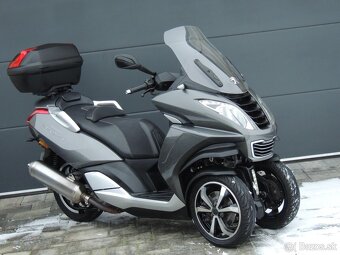 PEUGEOT METROPOLIS 400 2017 ABS TCS,,B" vodičák - 2