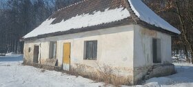 Na predaj pôvodná dobová chalúpka nad obcou Krásna Ves - 2