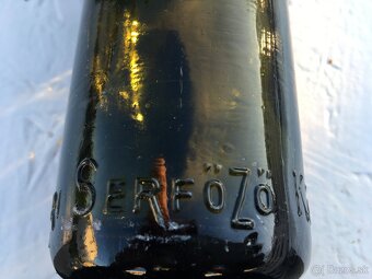 Staré pivové flaše s nápisom - 2