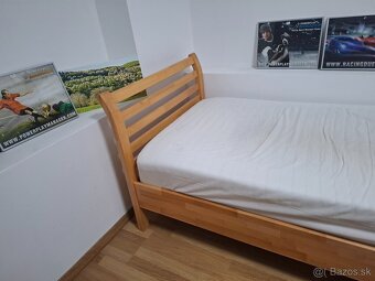 Posteľ 90 × 200 cm, rošt a matrac. - 2