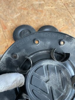 Kryty diskov Vw transporter/caddy - 2