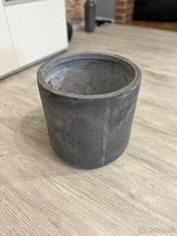Keramický kvetináč sivá - 2