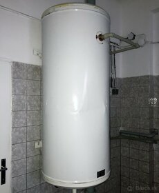 Kabínky, bojlery. - 2