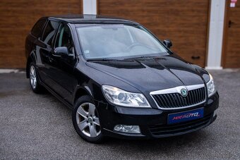 Škoda Octavia Combi 2011 1.6 TDI 77kW - 2