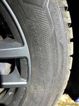 Predám 185/60R15 - 2