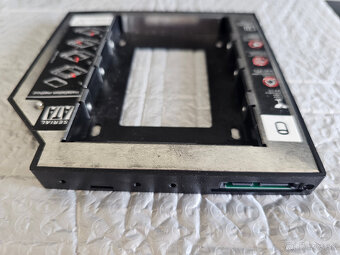 Redukcie CD mechaniky na SSD do notebooku - 2