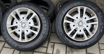 Toyota PRO ACE 5x108 7jx16 ET46 215 65 R17 letné - 2