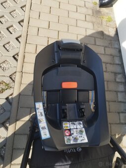 Vajíčko so základňou Cybex - 2