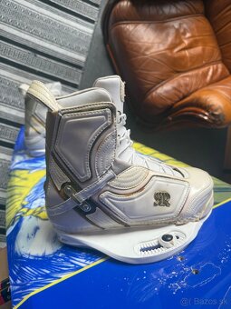 Wakeboard, topánky, vesta, prilba - 2