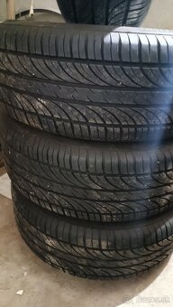 205/55R16 skoda - 2
