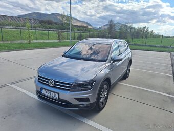Volkswagen Tiguan - 2