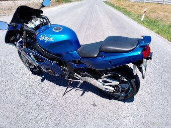 Kawasaki zxr400 ninja - 2