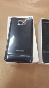 Samsung galaxy SII plus - 2