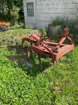 Predám dvojak ťažký pluh na oranie - 2