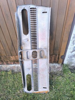 Zadné čelo škoda 100,erka - 2