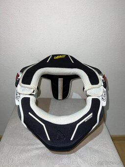 Chránič krku Leatt Neck Brace DBX - 2