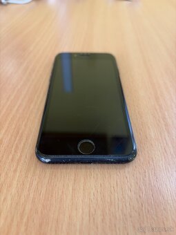 iPhone SE 2020 Black 64 GB - 2