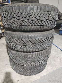 Zimné pneumatiky 215 60 r16 - 2