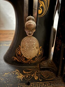 Predám šijací stroj - 2