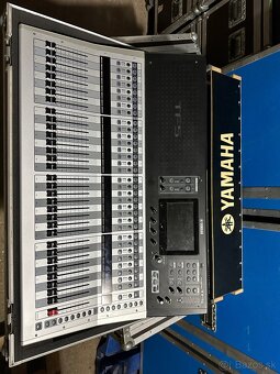 Yamaha TF 5 - 2