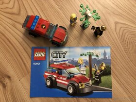 Lego CITY 60001 - Hasičské auto, zásah na strome - 2