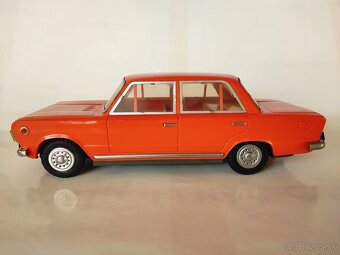 stará hračka Poľský Fiat 125p - 2